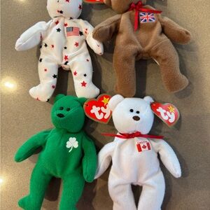 Lot of 4 Ty Teenie Beanie Babies International Bears
